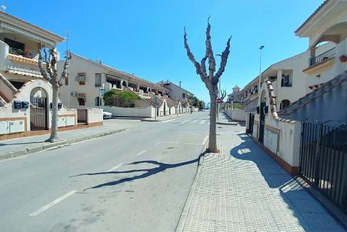 236-bungalow-for-sale-in-los-alcazares-3041-large