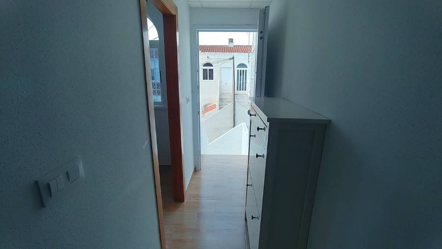243-apartment-for-sale-in-los-alcazares-3153-large