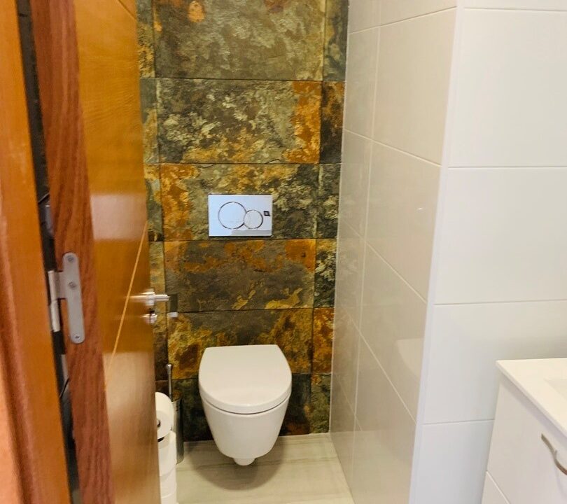 o_1j7gv3kkhvpjaen55dll91pa92a