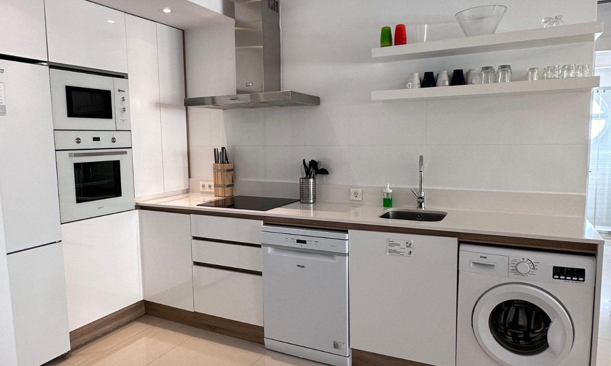 WhatsApp Image 2025-11-12 at 16.22.36 (4)